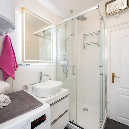 Dream Old&new Sunny Delight Apartman *